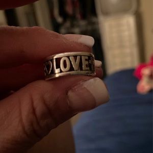 James Avery Ring LOVE HOPE FAITH (5.5)